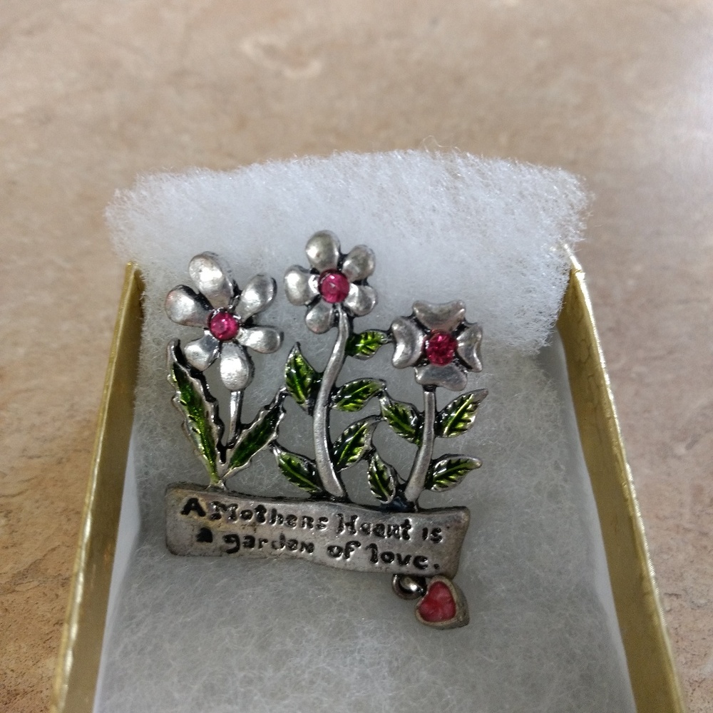Flower brooch
